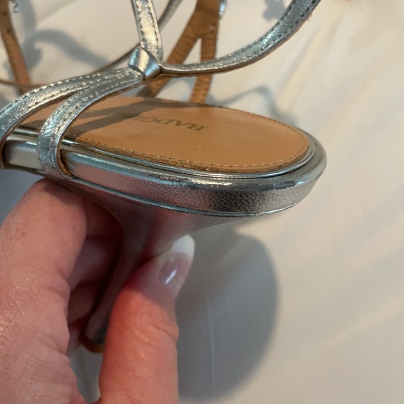 Badgley Mischka strappy sandals - Picture 10 of 10
